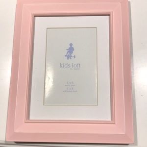 Pink picture frame